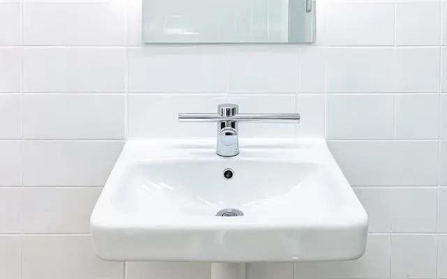 Healthcare lavatory faucet install